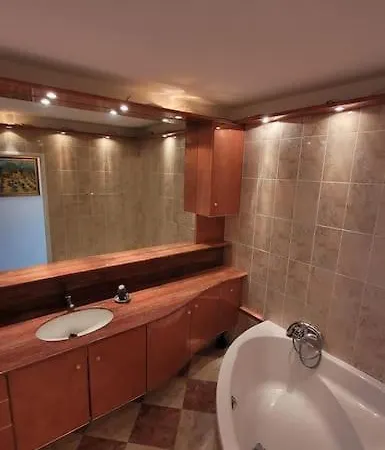 Apartamento Agreable Avec Jardin